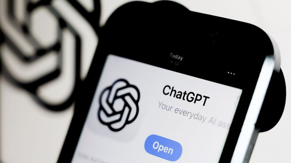 El grupo que cuestionó la eficiencia de la variante de ChatGPT para adolescentes es conocido por sus calificaciones para películas, libros, juegos y sitios web