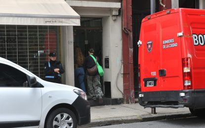 Hallaron muerta a una joven de 27 años en un departamento de Retiro y buscan al hombre con el que se había citado