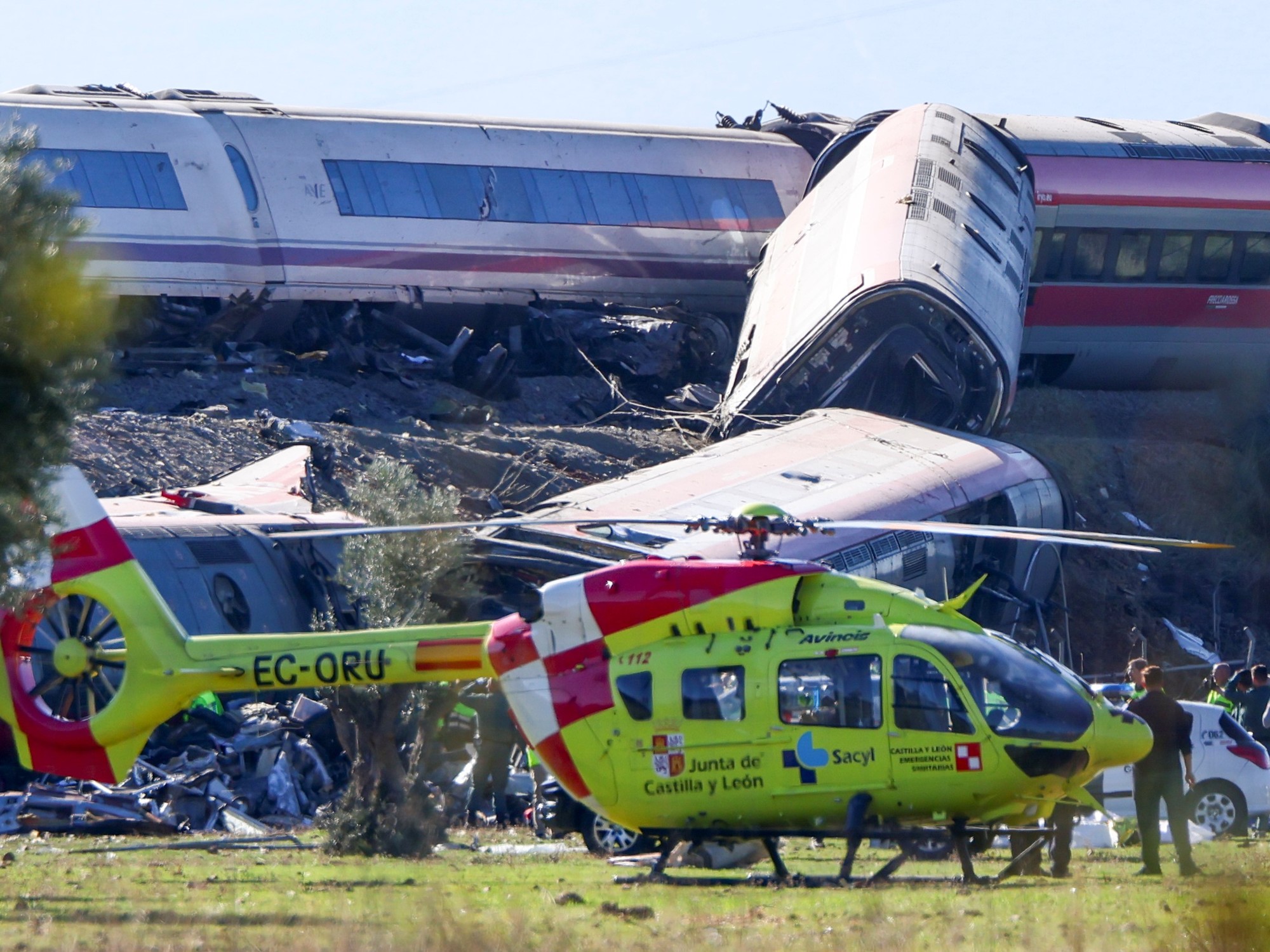 Los trenes españoles de alta velocidad, uno de Renfe y otro de Iryo, chocaron a la altura de Toledo