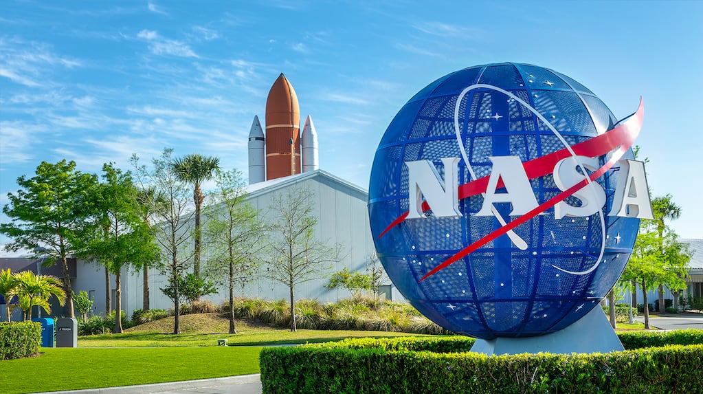La NASA confirmó que Artemis III despegará en 2027 y apunta a volver a pisar la Luna en 2028