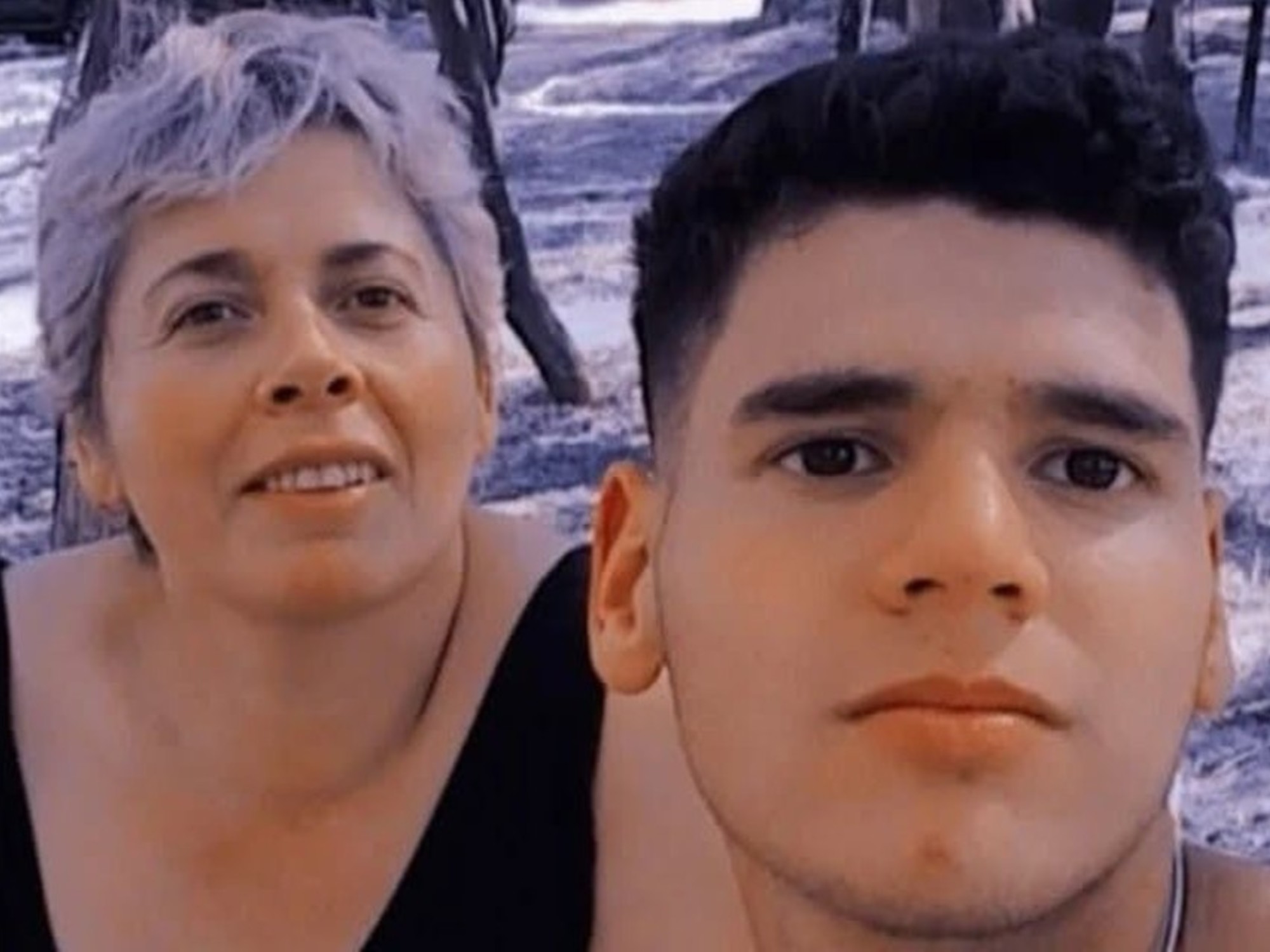 Franco Damián Jesús Díaz (22) y su mamá, Estela Alejandra Jachy Arriola (52), murieron en el choque en Rosario del Tala, Entre Ríos