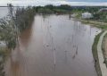 Crecida del Paraná y el Uruguay: más de 470 personas dejaron sus casas en Corrientes y los vecinos reclaman ayuda