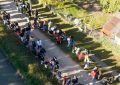 Diez cuadras de fila para conseguir trabajo: cientos de personas se postularon en un mayorista de Ezeiza