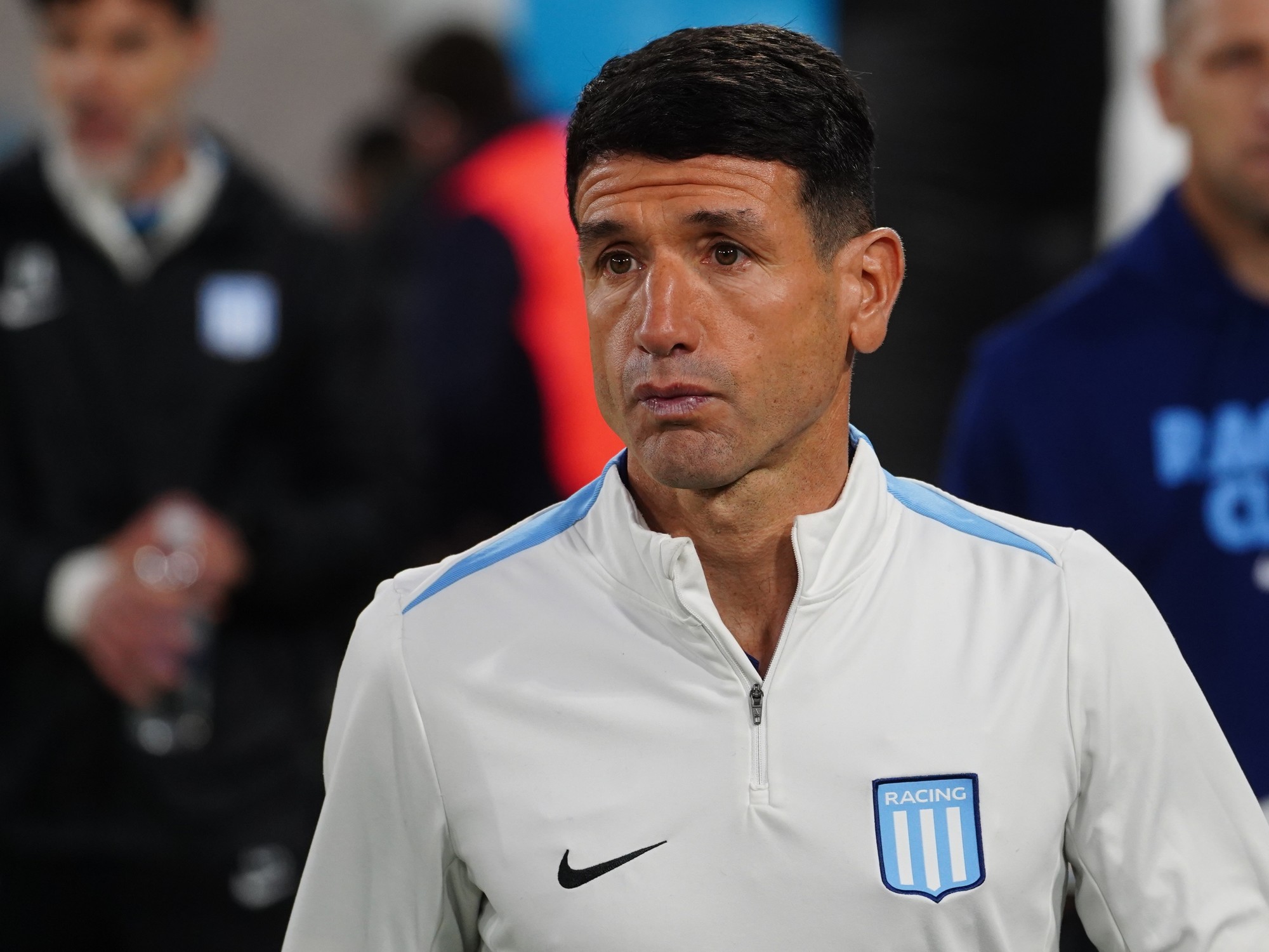 Fuerte decisión en Racing: Chirola Romero dejó afuera a Miljevic para el clásico con Independiente