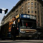 El Gobierno subirá los subsidios a los colectivos para evitar recortes de servicio y aumentos del boleto
