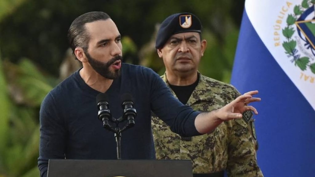 El Salvador movilizó tropas y blindados en Haití para buscar a cuatro militares desaparecidos