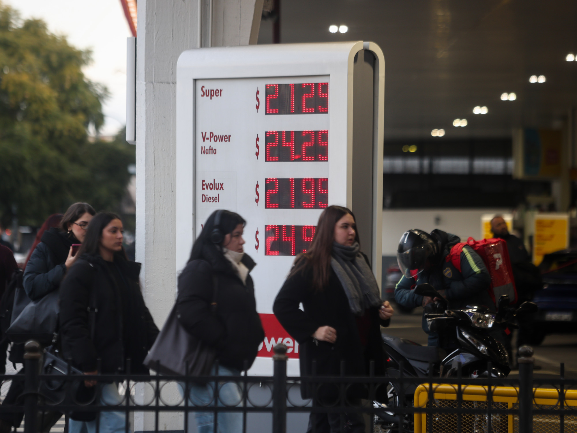 Las naftas y el diesel presionan sobre la inflación