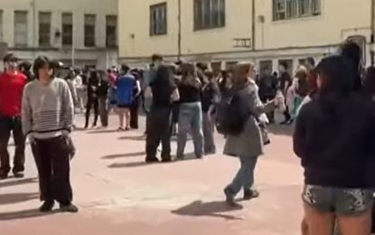 Gas pimienta en una escuela de Caballito: el SAME asistió a 18 personas